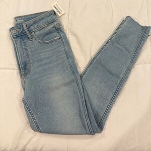 Old Navy Light Wash Skinny Jeans
